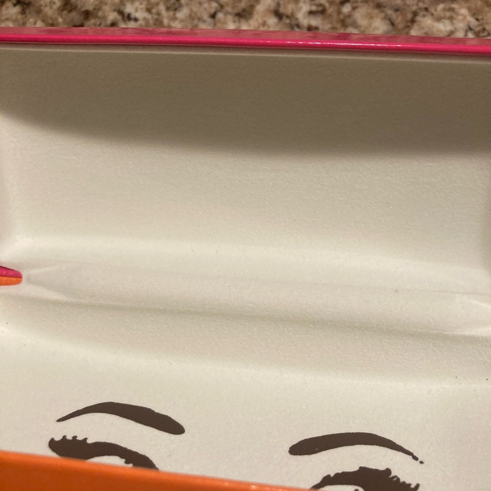 Kate Spade eye glass case - Picture 4 of 5
